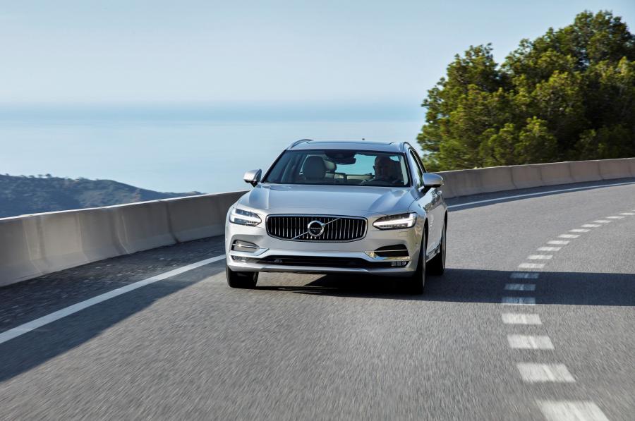  Volvo V90 T6 Inscription 2016 года  (фото 43 из 49)
